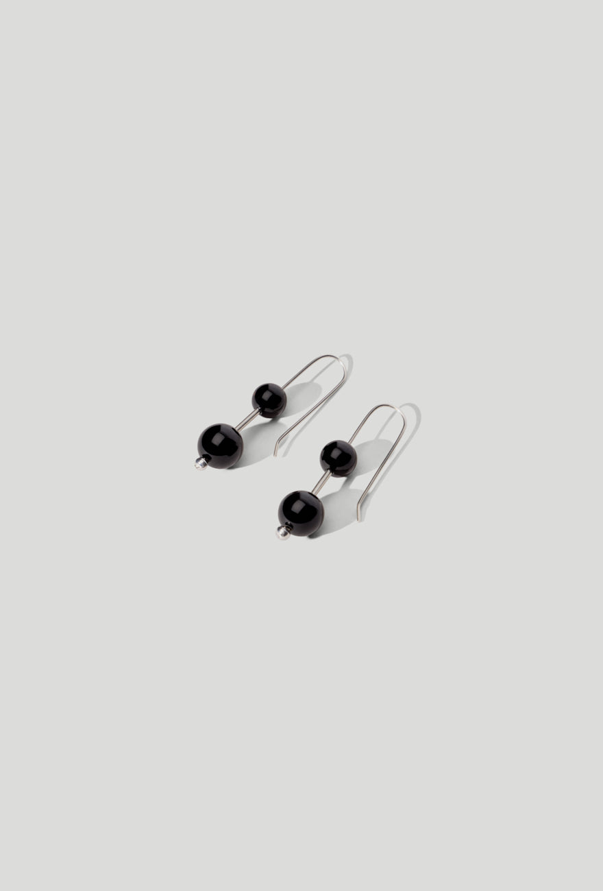 Idole Earrings Small Black Onyx