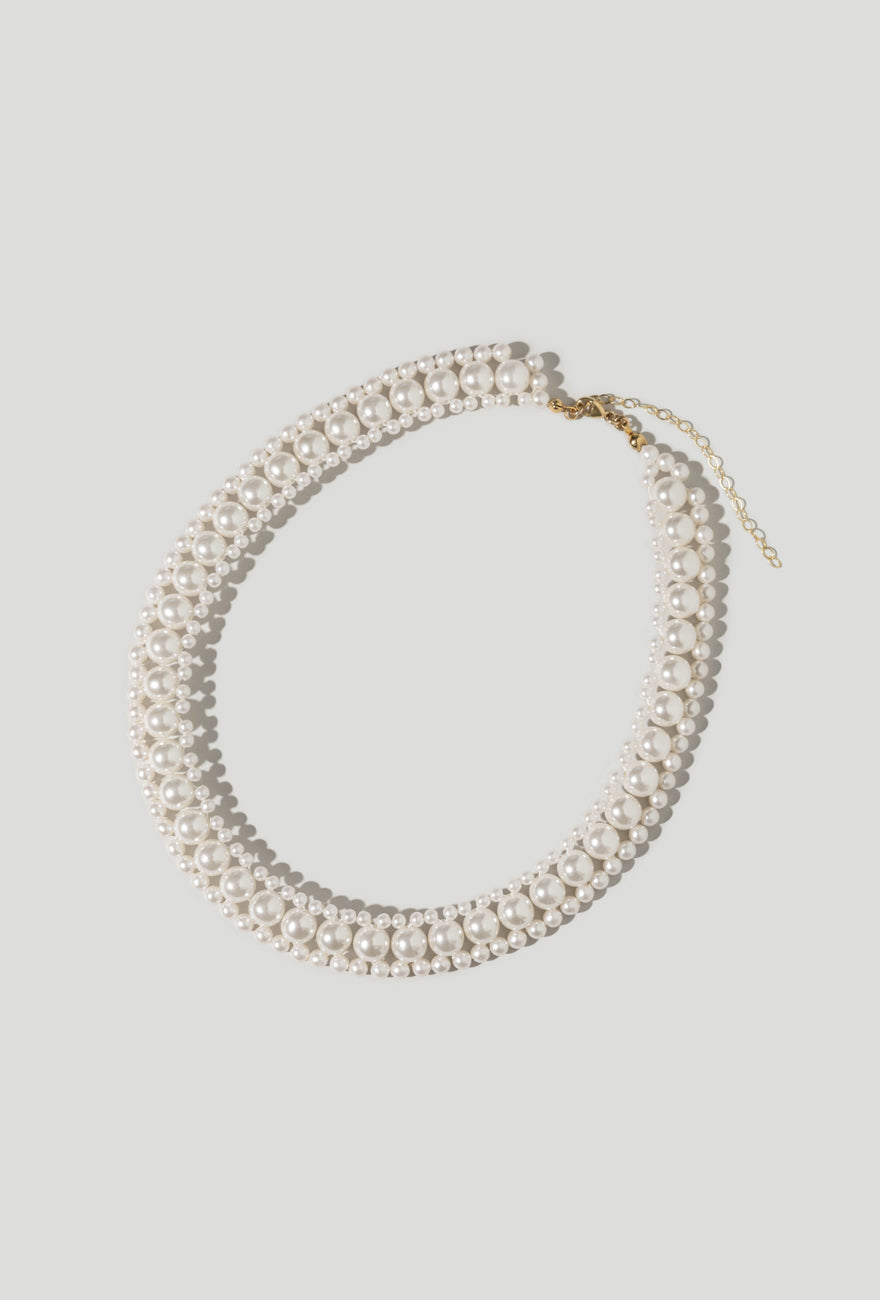 Arlette Collar