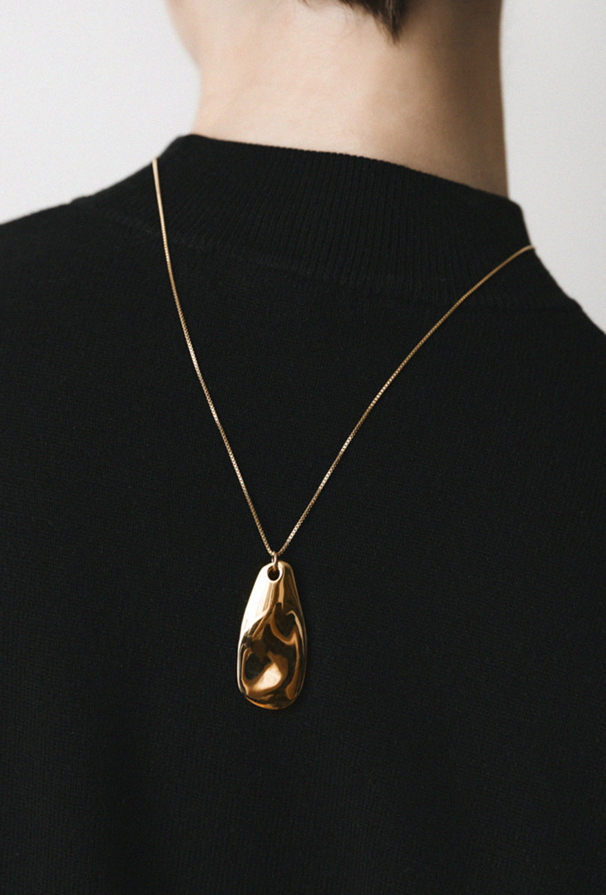 Large Pebble Pendant Necklace Gold Chain
