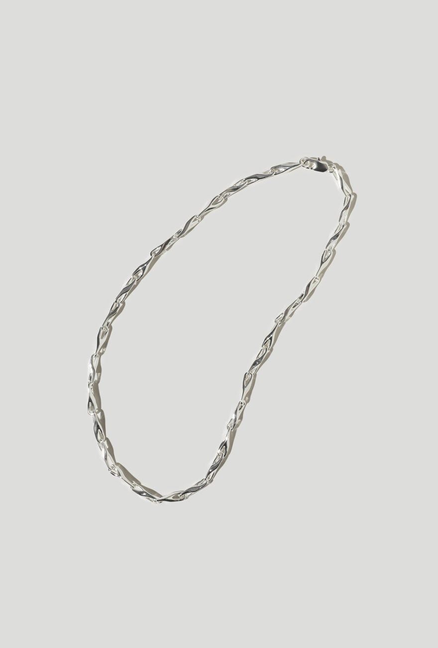 Luz Necklace