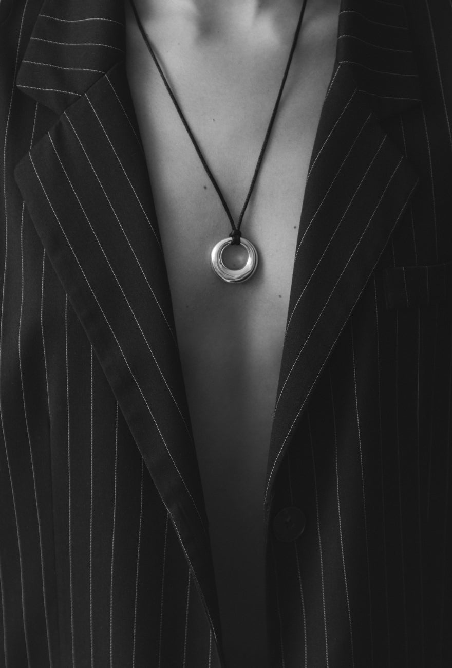 Magnus Pendant Necklace