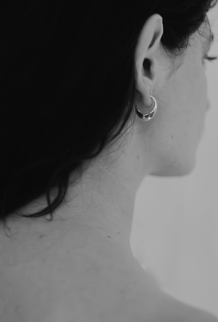 Inez Hoops